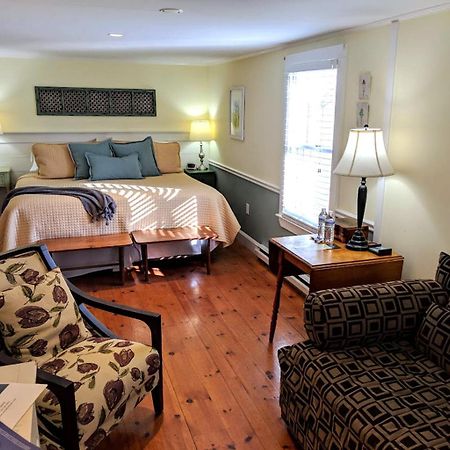 Elms Of Camden Bed and Breakfast Buitenkant foto