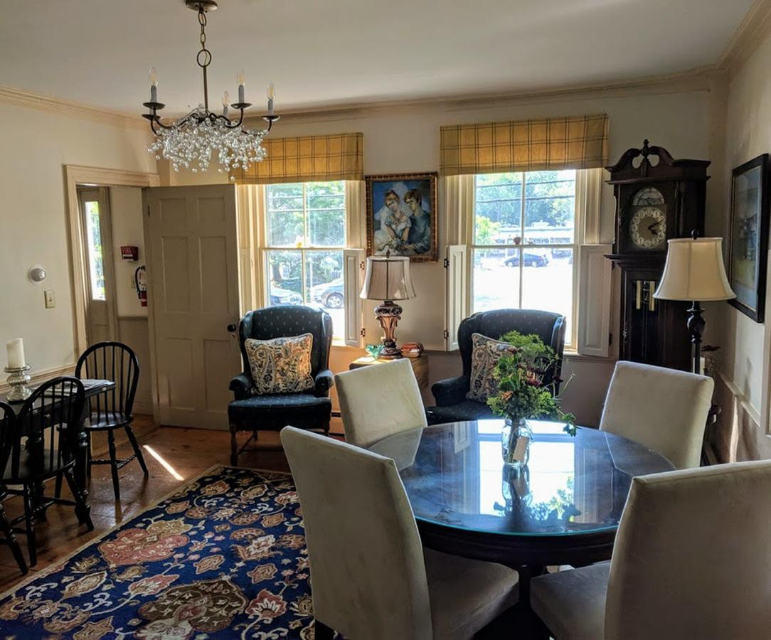 Elms Of Camden Bed and Breakfast Buitenkant foto